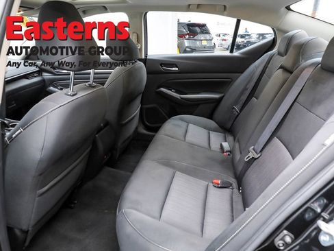 Used 2021 Nissan Altima 2.5 SV w/ SV Premium Package FWD image 21