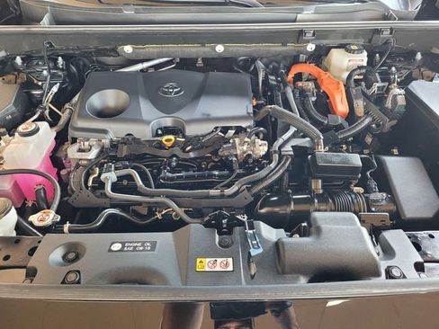 Certified 2025 Toyota RAV4 XLE w/ Convenience Package AWD/4WD image 34