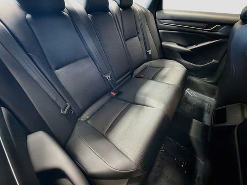 Used 2020 Honda Accord Sport image 14