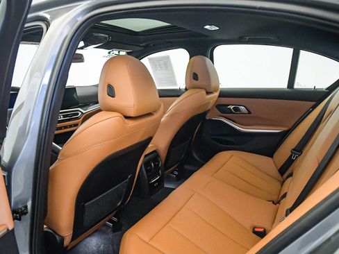 Certified 2023 BMW 330i Sedan w/ Premium Package image 19