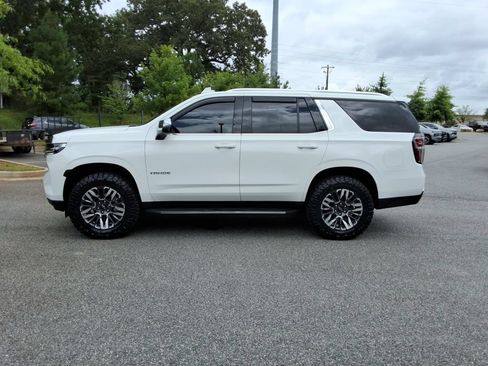 Certified 2022 Chevrolet Tahoe LT w/ Luxury Package RWD image 8