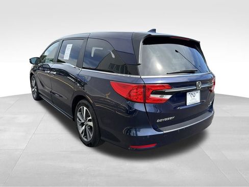 Used 2023 Honda Odyssey Touring image 5