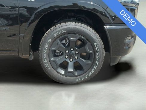New 2026 RAM 1500 Big Horn AWD/4WD image 9