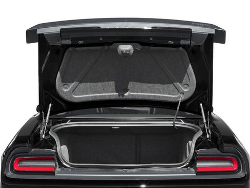 Used 2017 Dodge Challenger SRT Hellcat RWD image 15