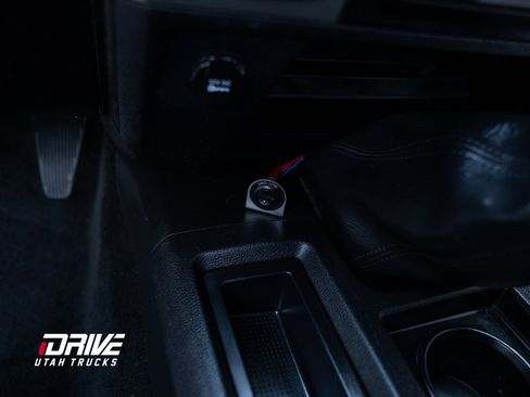 Used 2014 RAM 2500 SLT w/ Cold Weather Group image 33