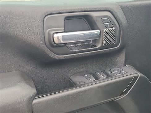 Used 2021 Chevrolet Silverado 2500 W/T w/ WT Convenience Package image 17