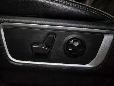 Used 2021 RAM 1500 Laramie image 33