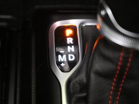 Used 2021 Jeep Gladiator Rubicon AWD/4WD image 39