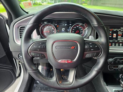 Used 2019 Dodge Charger R/T RWD image 28