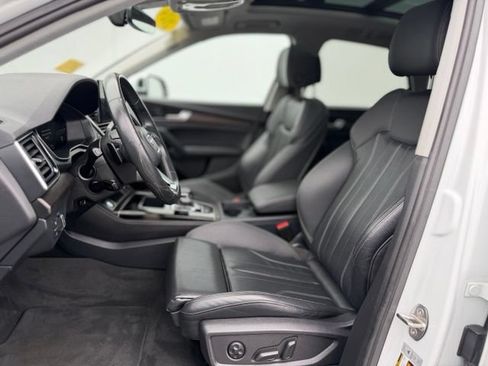 Used 2024 Audi Q5 2.0T Premium Plus AWD/4WD image 22