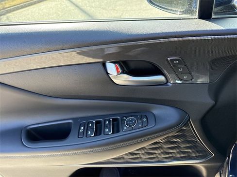 Used 2023 Hyundai Santa Fe Limited w/ Cargo Package image 15