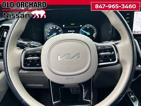 Used 2022 Kia Sorento SX Prestige image 22