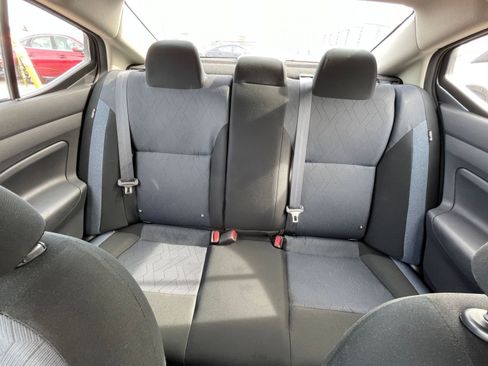 Used 2025 Nissan Versa SV image 37