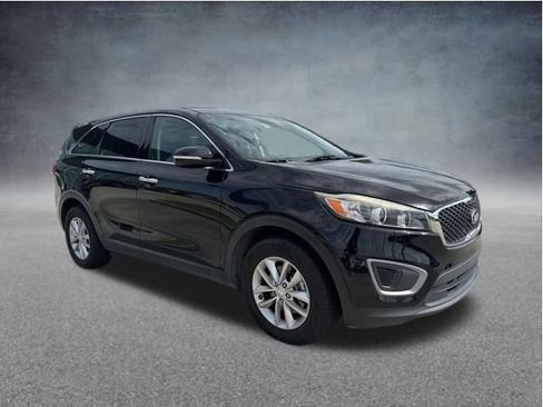 Used 2016 Kia Sorento L FWD image 8