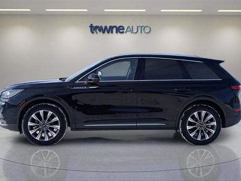 Used 2022 Lincoln Corsair Reserve w/ Elements Package image 2