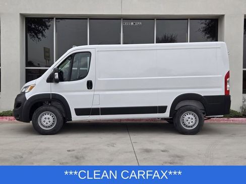 Used 2025 RAM ProMaster 2500 w/ Premium Convenience Group image 4
