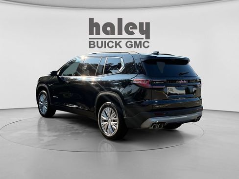 Used 2026 GMC Acadia Elevation w/ Elevation Premium Package FWD image 3