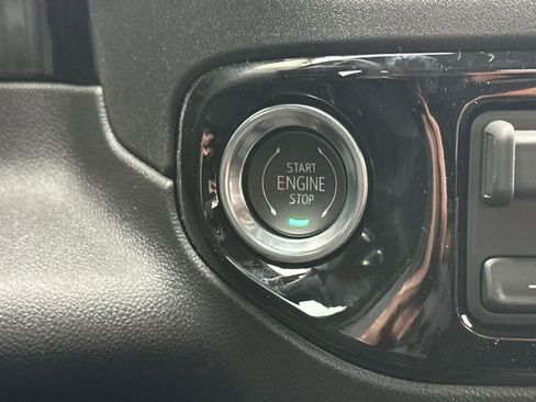 New 2026 GMC Sierra 1500 SLE AWD/4WD image 19