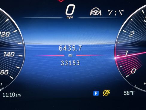 Used 2024 Mercedes-Benz GLE 350 4MATIC w/ 3rd Row Seat Package image 7