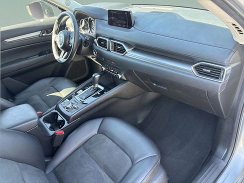 Used 2020 MAZDA CX-5 Touring FWD image 28