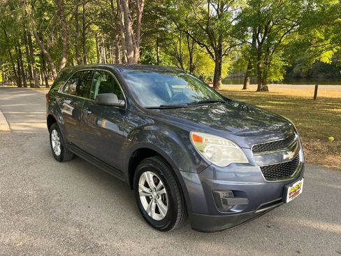 Used 2014 Chevrolet Equinox LS image 4