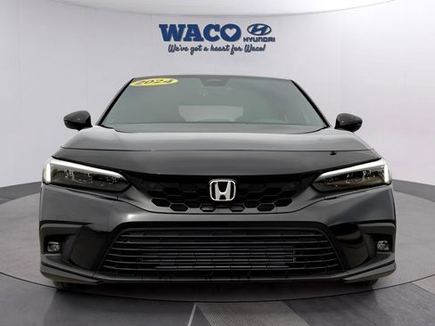 Used 2024 Honda Civic Sport Touring image 2