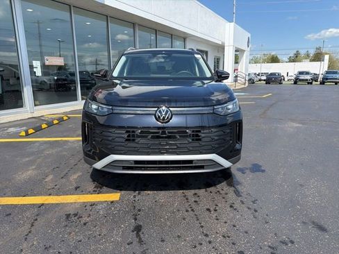 New 2025 Volkswagen Tiguan S AWD/4WD image 10