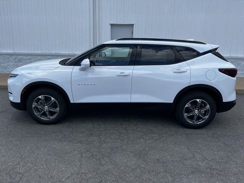 New 2025 Chevrolet Blazer LT w/ Convenience Package image 8