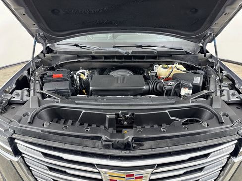 Used 2021 Cadillac Escalade Premium Luxury w/ Driver Assist Tech Package AWD/4WD image 36