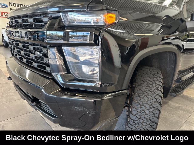 Used 2021 Chevrolet Silverado 2500 Custom w/ Custom Value Package AWD/4WD image 18