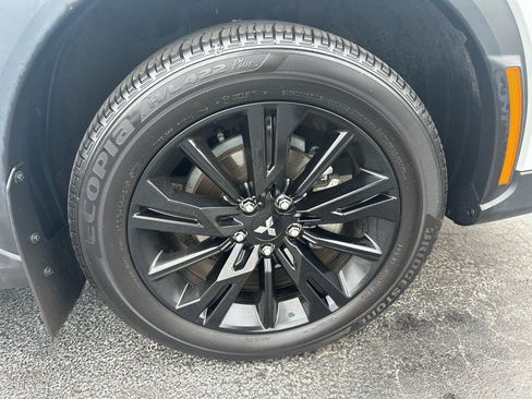 Used 2024 Mitsubishi Eclipse Cross LE image 28
