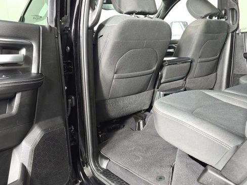 Used 2024 RAM 2500 Big Horn w/ Safety Group image 25