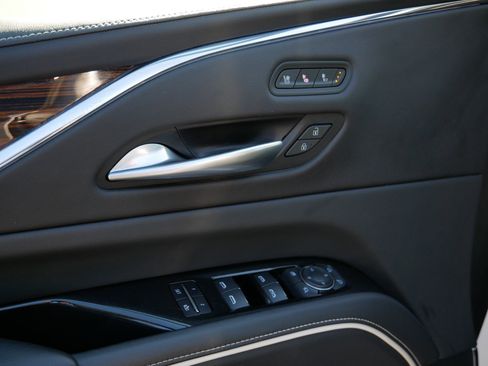 Used 2023 Cadillac Escalade ESV Premium Luxury w/ LPO, Floor Liner Package AWD/4WD image 18