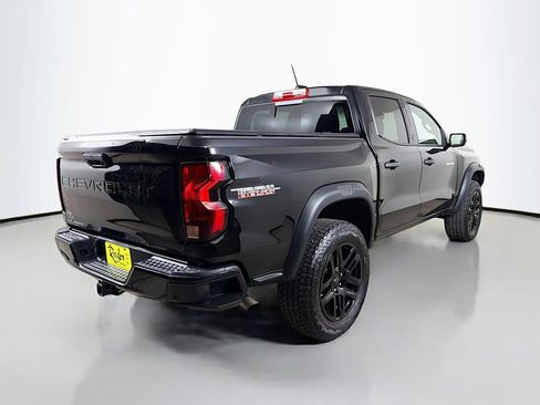 Used 2025 Chevrolet Colorado Trail Boss AWD/4WD image 6