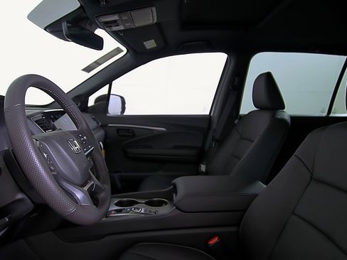 Used 2024 Honda Passport EX-L image 22