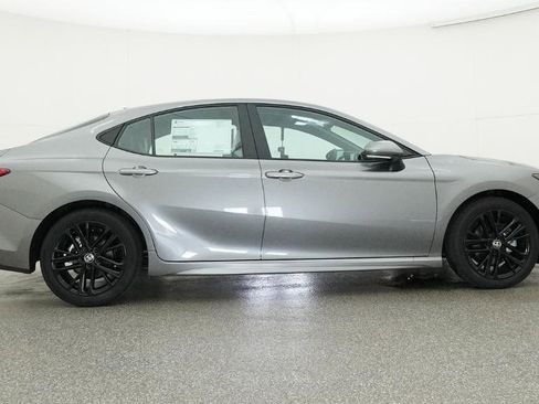 New 2026 Toyota Camry SE FWD image 30