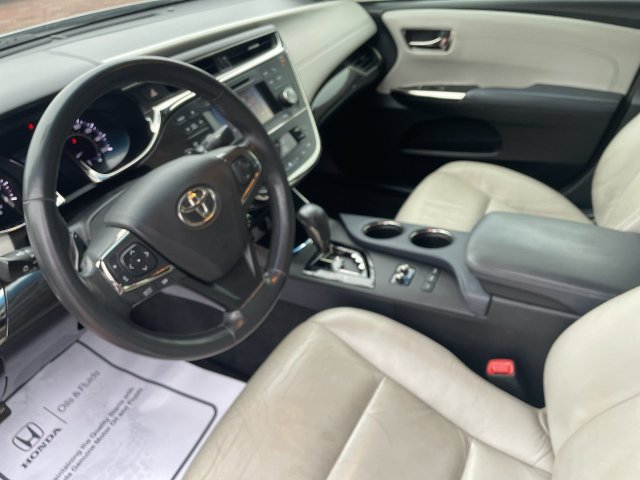 Used 2014 Toyota Avalon XLE Touring FWD image 11