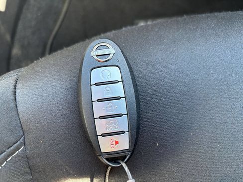 Used 2025 Nissan Altima 2.5 SV FWD image 22