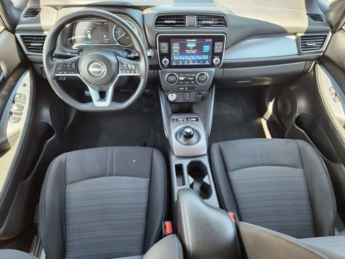 Certified 2025 Nissan Leaf S FWD image 23
