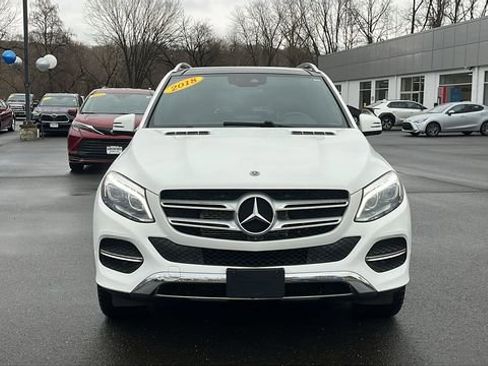 Used 2018 Mercedes-Benz GLE 550e 4MATIC image 2