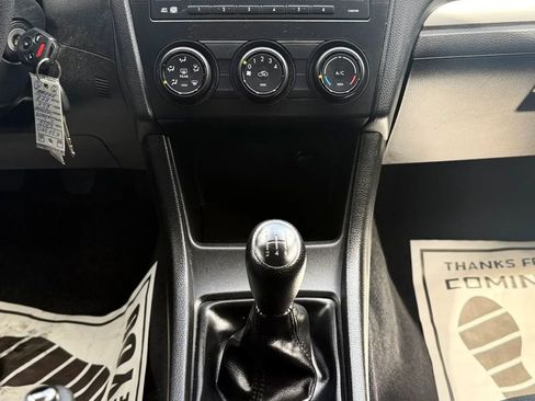 Used 2013 Subaru Impreza 2.0i AWD/4WD image 18