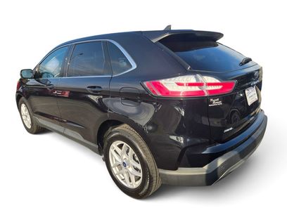 Used 2021 Ford Edge SEL w/ Convenience Package