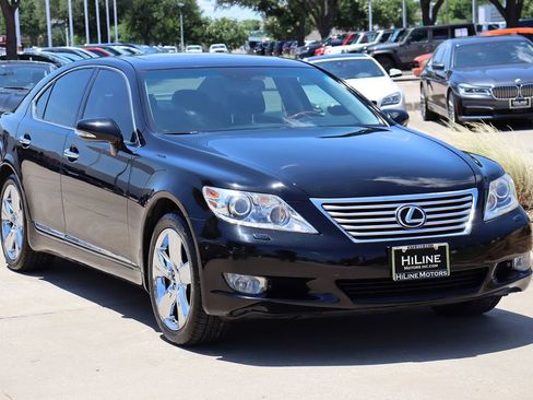 Used 2010 Lexus LS 460 image 2