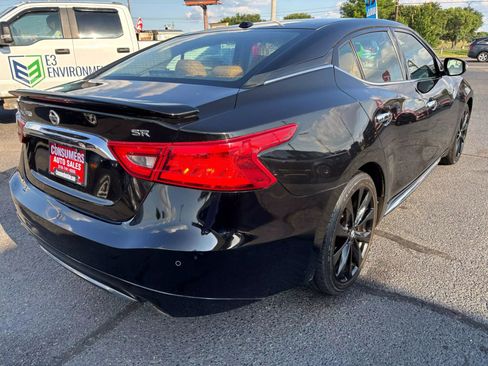 Used 2016 Nissan Maxima SR image 16