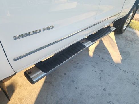 Used 2017 Chevrolet Silverado 2500 LTZ w/ Duramax Plus Package image 11