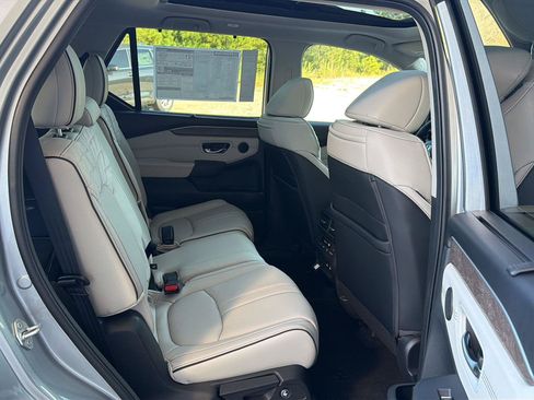 New 2026 Honda Pilot Elite image 13