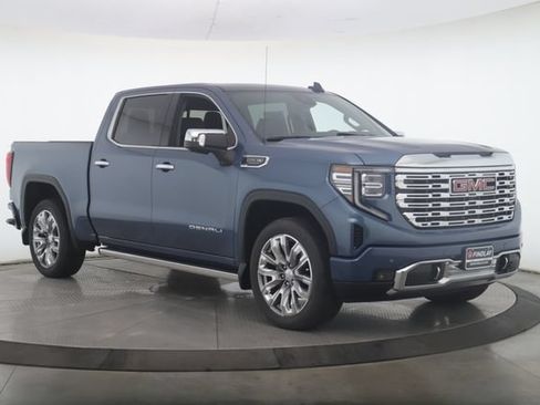 Used 2026 GMC Sierra 1500 Denali w/ Denali Reserve Package AWD/4WD image 2