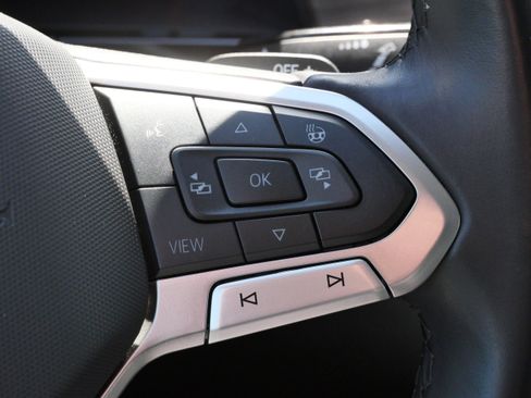 Used 2024 Volkswagen Atlas SEL Premium R-Line AWD/4WD image 31