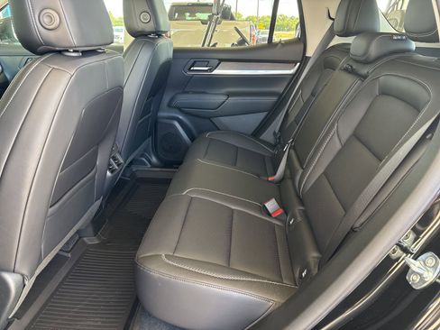New 2026 GMC Terrain Denali w/ LPO, Floor Liner Package image 11