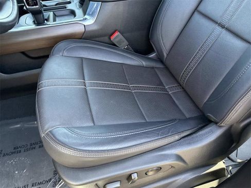 Used 2024 Chevrolet Silverado 1500 High Country w/ High Country Premium Package image 20